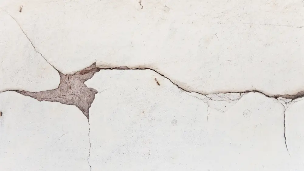 why-does-drywall-crack-and-how-to-prevent-meaningful-spaces